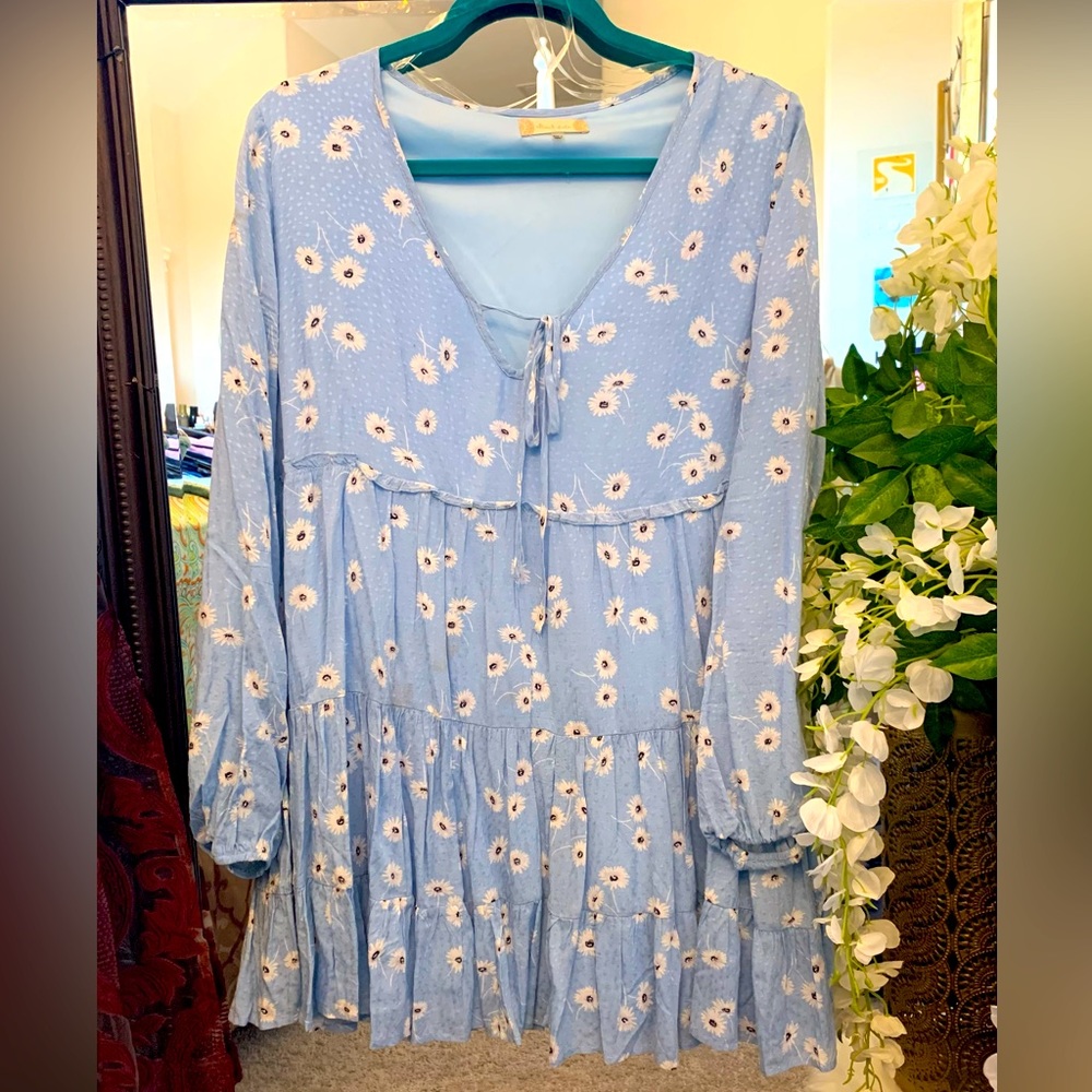 Floral print tunic (Altar’d State)